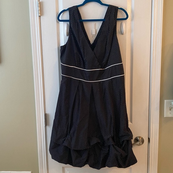 torrid Dresses & Skirts - Vintage torrid Size 3x polka dot dress emo mallgoth hottopic